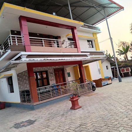 Nisarga Homestay, Dharmasthala Dharmastala Exterior foto